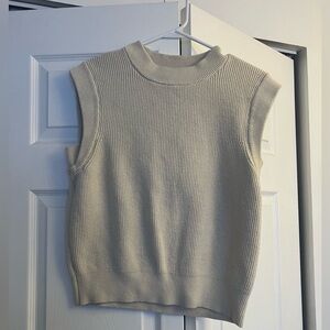 Sweater Vest